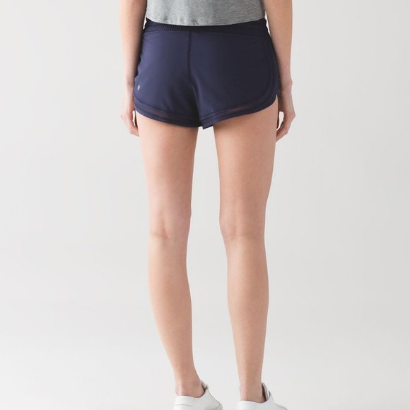 Lululemon Make A Move Short (3") - Picture 3 of 5